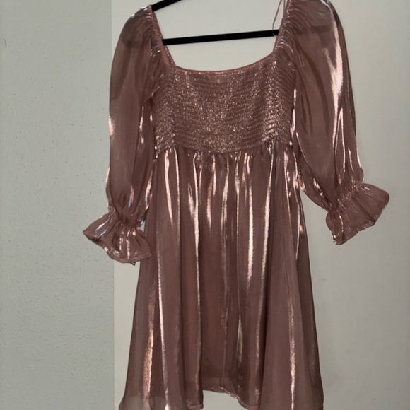 Entry Iridescent Pink Dress - Picture 3 of 4